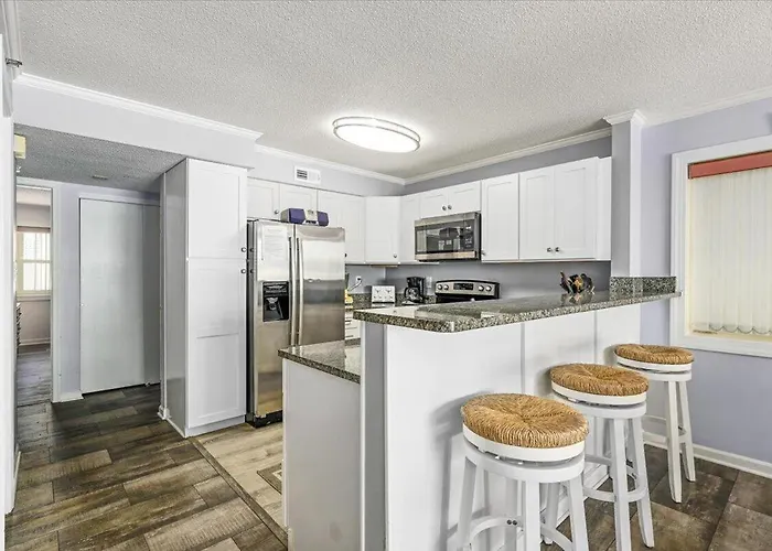 Oceanfront Escape On 41st Street At Pointe 501 Ocean City