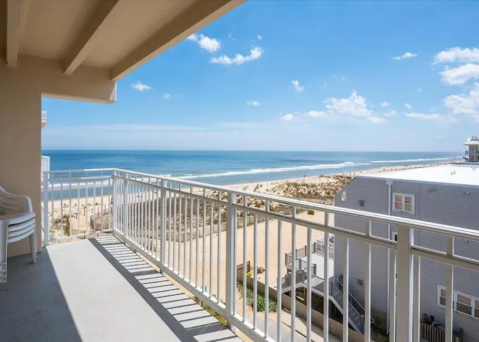 Oceanfront Escape On 41st Street At Pointe 501 Holiday home