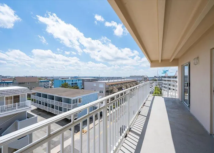 Oceanfront Escape On 41st Street At Pointe 501 Holiday home *